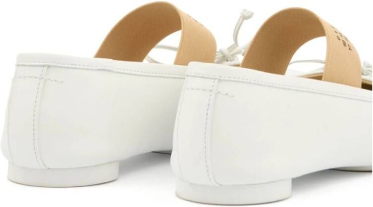 MM6 Maison Margiela Witte platte schoenen vetersluiting eendenteen White Dames