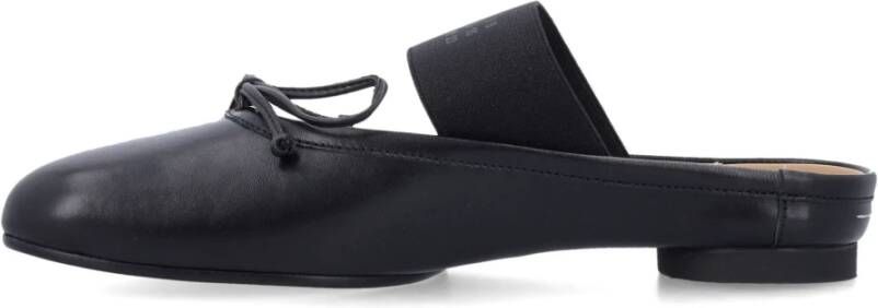 MM6 Maison Margiela Zwarte Gesloten Mule Ballerina Schoenen Black Dames