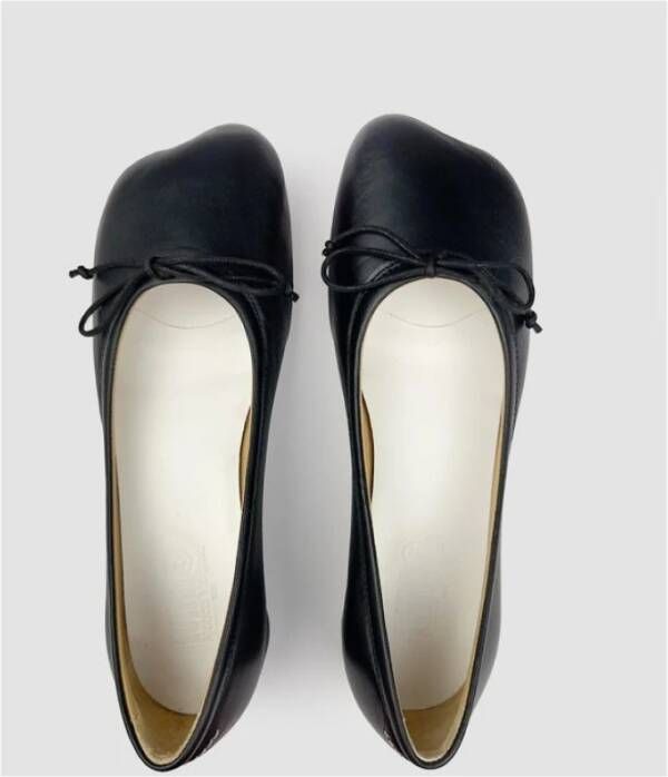 MM6 Maison Margiela Zwarte Leren Ballet Flats met Strik Black Dames