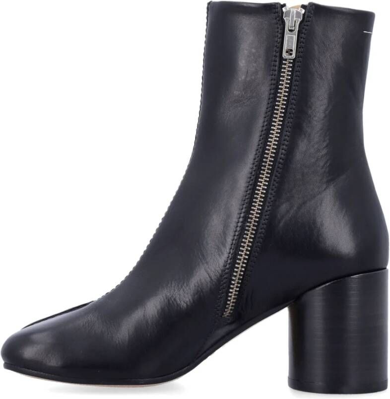 MM6 Maison Margiela Zwarte Tabi Enkellaarzen met Rits Black Dames