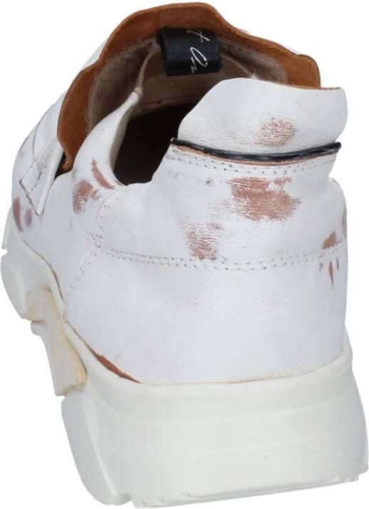 Moma Leren Slip On Sneakers voor Vrouwen White Dames