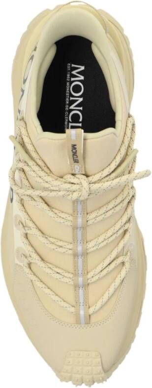 Moncler Beige Sneakers met Logo Print Beige Dames