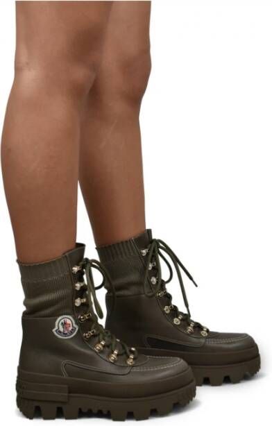 Moncler Khaki Leren Veterschoenen met Mesh Details Groen Dames