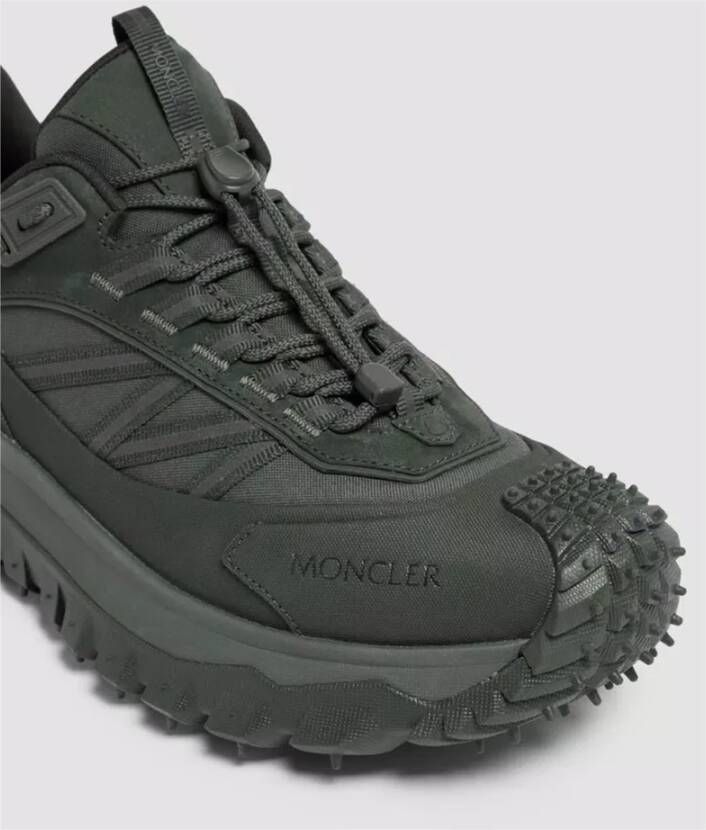 Moncler Groene Sneakers met Waterdichte Nylon Bovenkant Green Heren