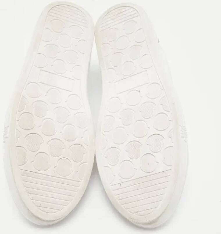 Moncler Pre-owned Fabric sneakers White Dames