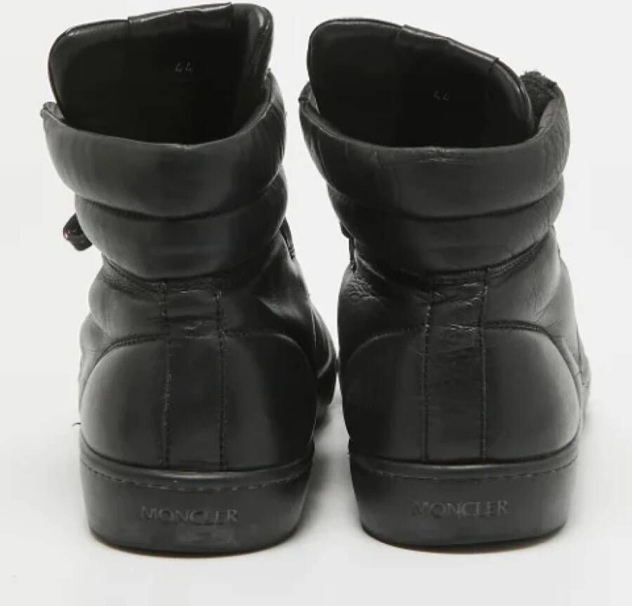 Moncler Pre-owned Leather sneakers Black Heren