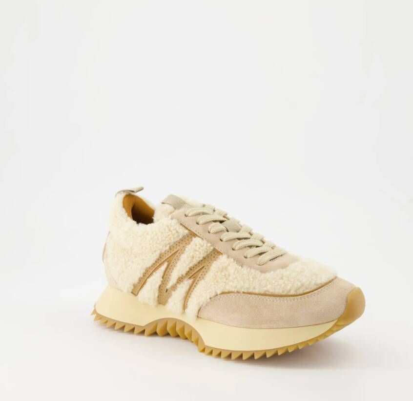 Moncler Shearling Suede Beige Basket Schoenen Beige Dames