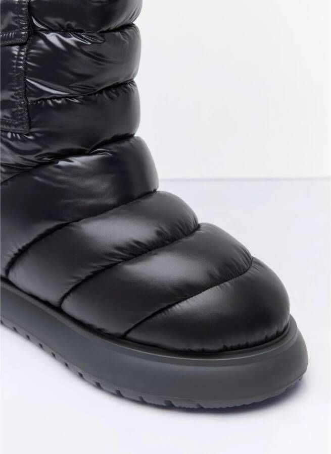 Moncler Sneeuwlaarzen met zak en trekkoord Black Dames