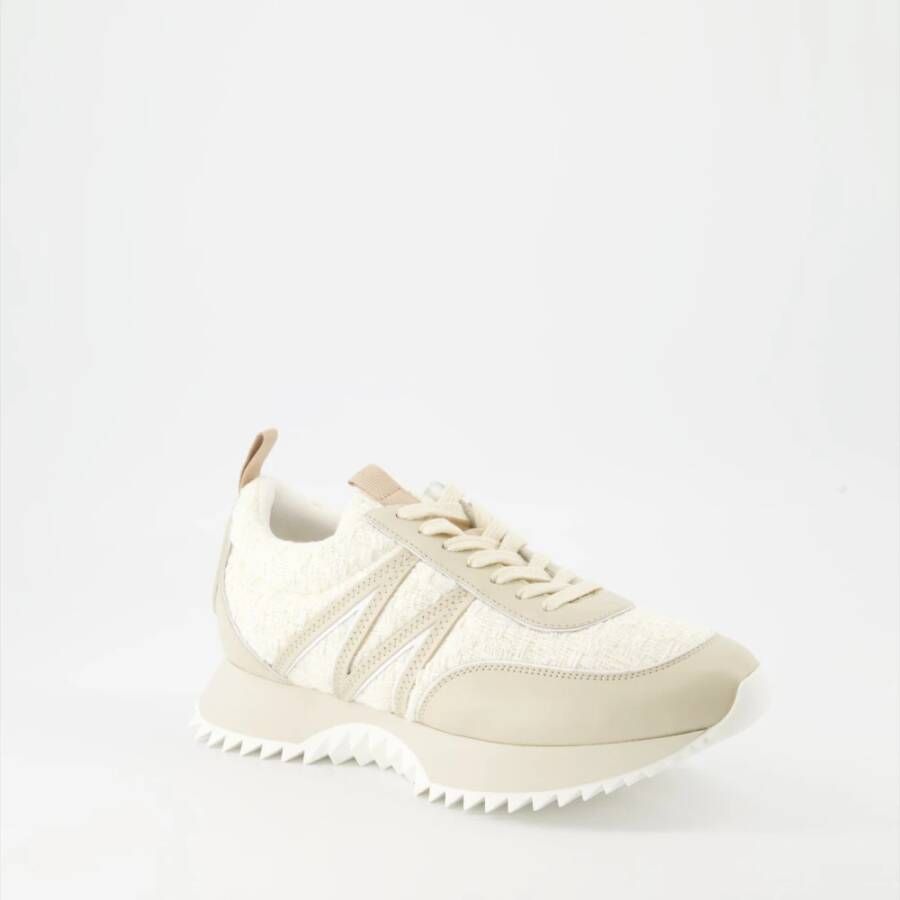 Moncler Stijlvolle Sneakers met Vetersluiting Beige Dames