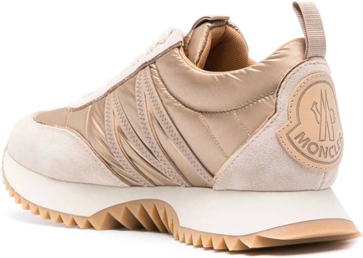 Moncler Stijlvolle Sneakers voor Dagelijks Gebruik Beige Dames