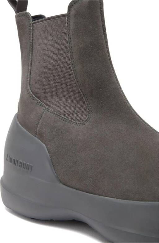 moon boot Grijze Suède Platte Schoenen met Oversized Rubberen Zool Gray Dames