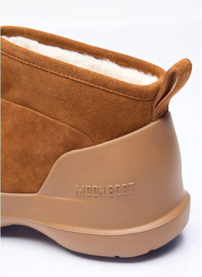 moon boot Laag Suède Laarzen met reliëflogo Brown Dames