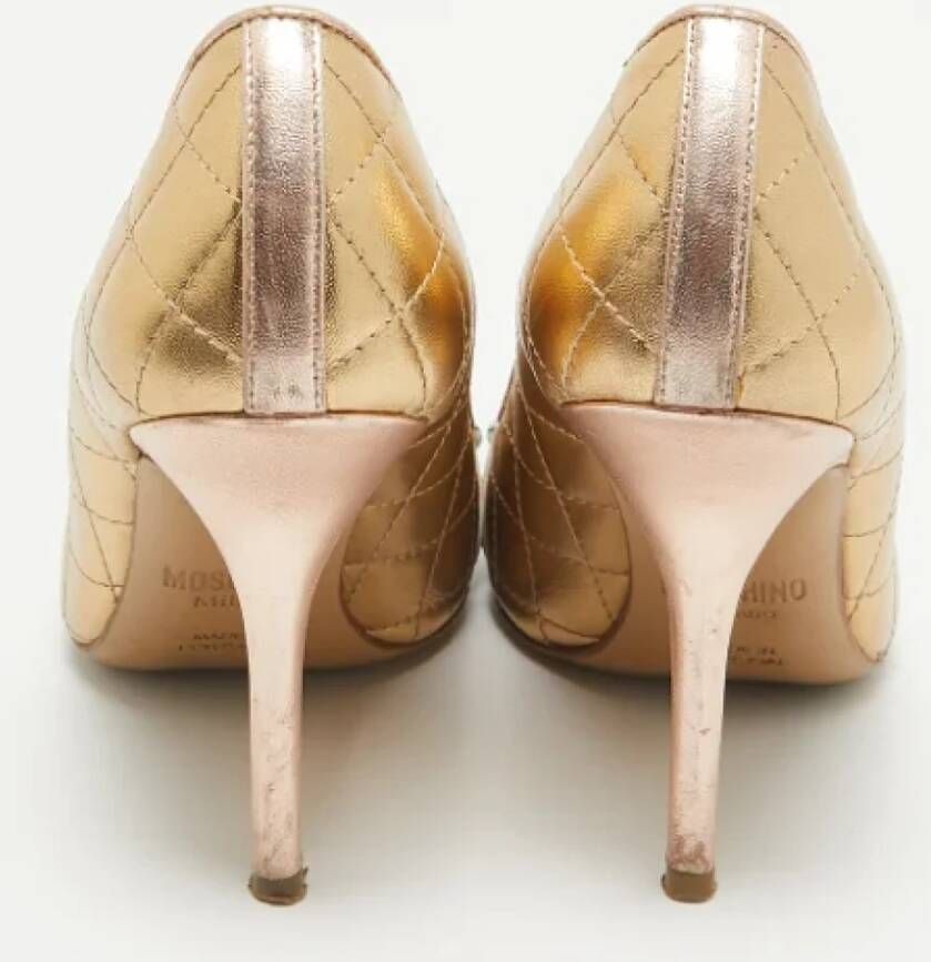 Moschino Pre-Owned Pre-owned Leather heels Yellow Dames