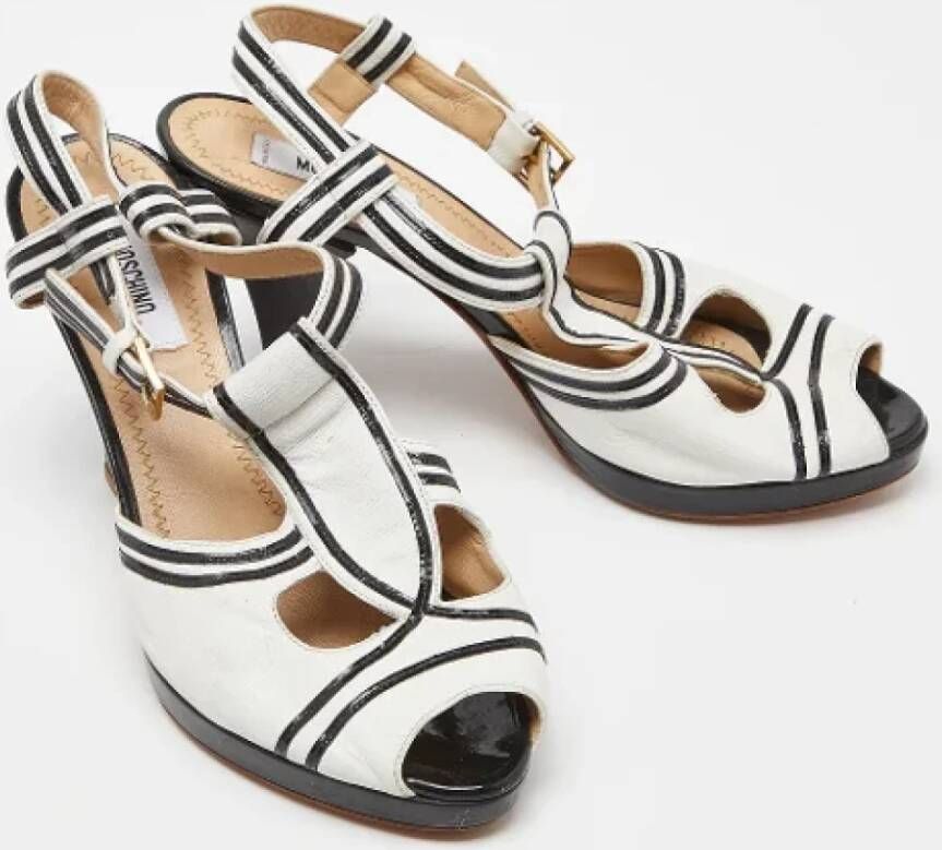 Moschino Pre-Owned Pre-owned Leather sandals White Dames