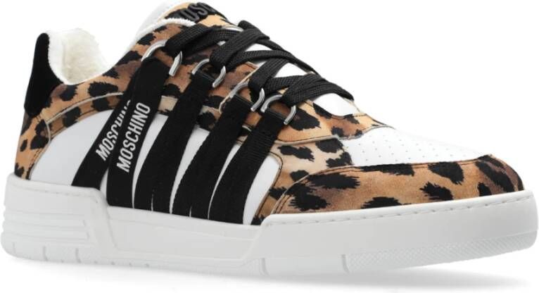 Moschino Sportschoenen met logo Beige Dames