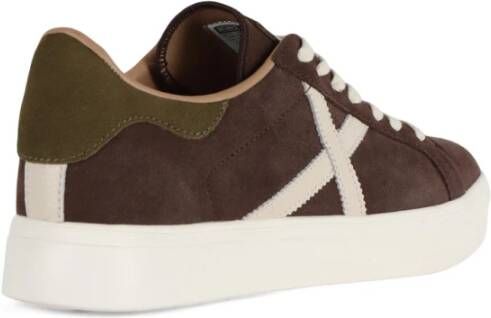 Munich Sneakers van suède met vetersluiting Brown Heren