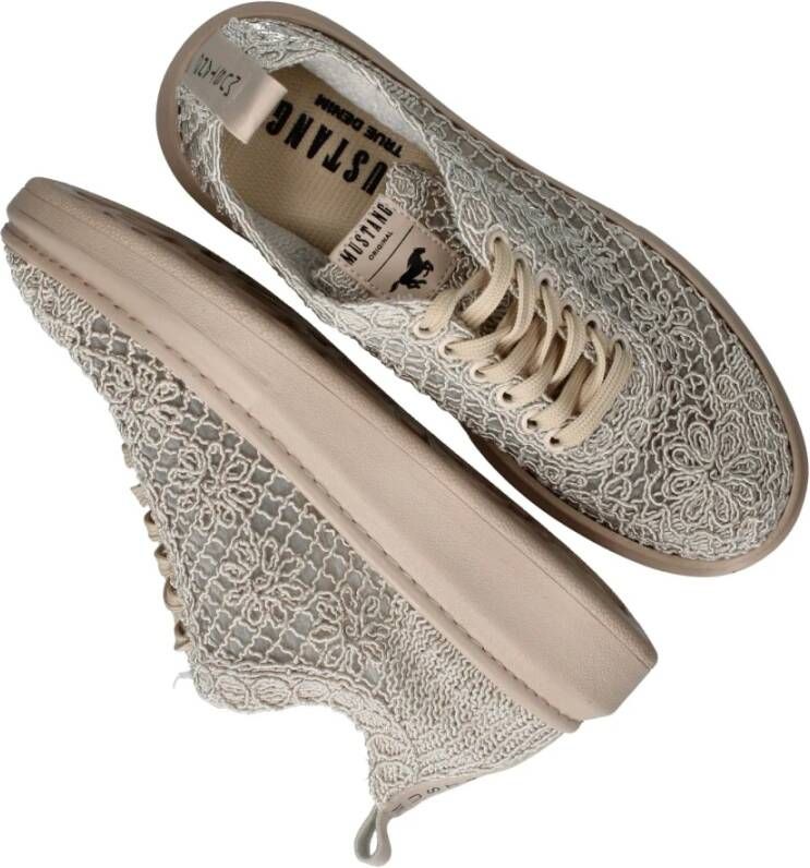 mustang Beige Bloemen Sneakers voor Dames Beige Dames