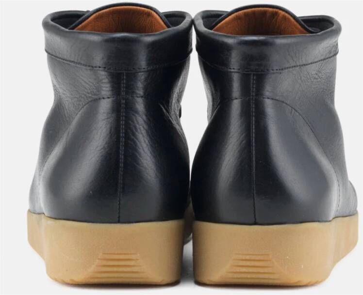 Nature Footwear Emma Laars Pull Up Leer Black Dames