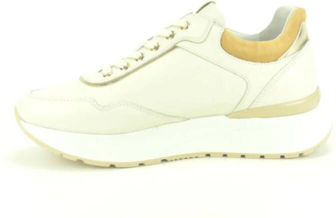 Nerogiardini Beige Logo Runner voor stijlvolle uitstraling Beige Dames