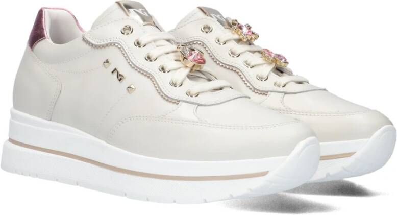 Nerogiardini Beige Sneakers voor Vrouwen Beige Dames