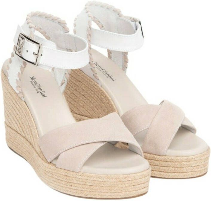 Nerogiardini Sandalen Beige Dames