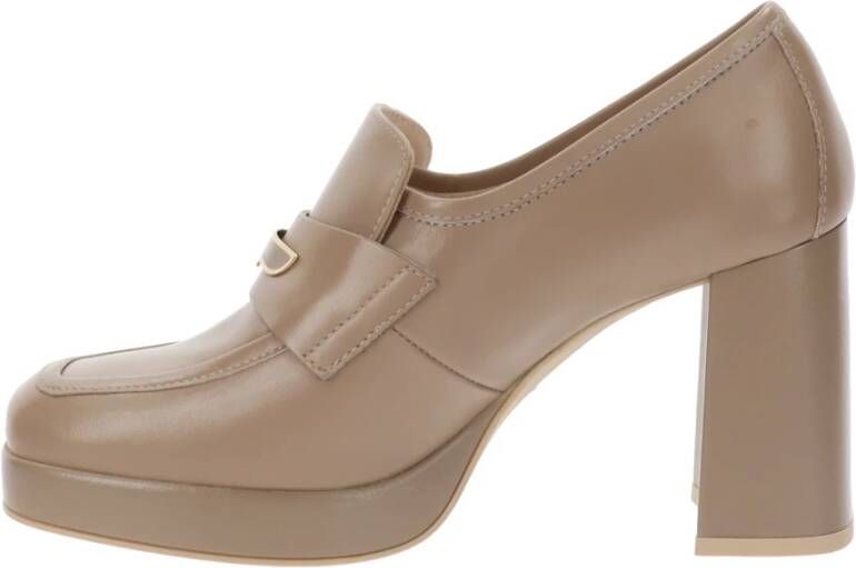 Nerogiardini Elegante Leren Hoge Hakken Beige Dames