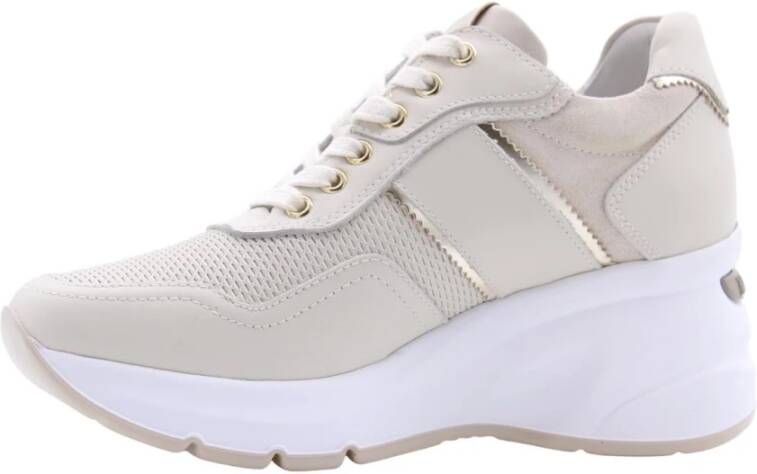 Nerogiardini Enya Sneaker Stijlvol en Comfortabel Beige Dames