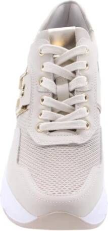 Nerogiardini Enya Sneaker Stijlvol en Comfortabel Beige Dames