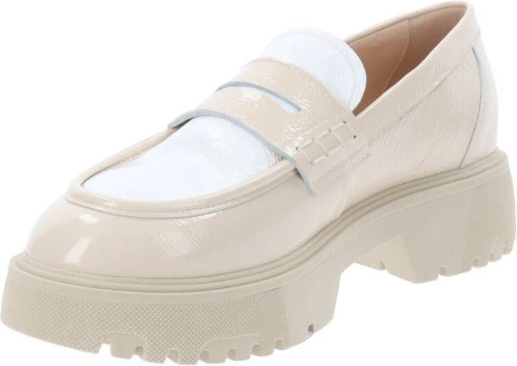 Nerogiardini Leren Dames Loafers Stijlvol Comfortabel Beige Dames