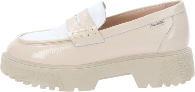 Nerogiardini Leren Dames Loafers Stijlvol Comfortabel Beige Dames