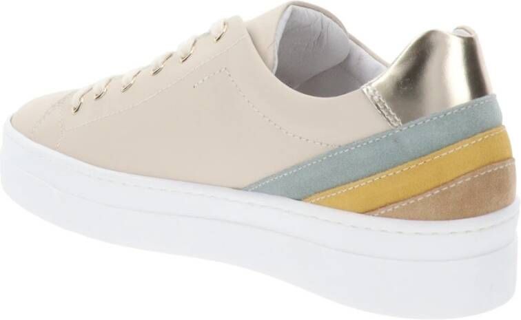 Nerogiardini Leren Dames Sneakers Stijlvol Comfort Beige Dames