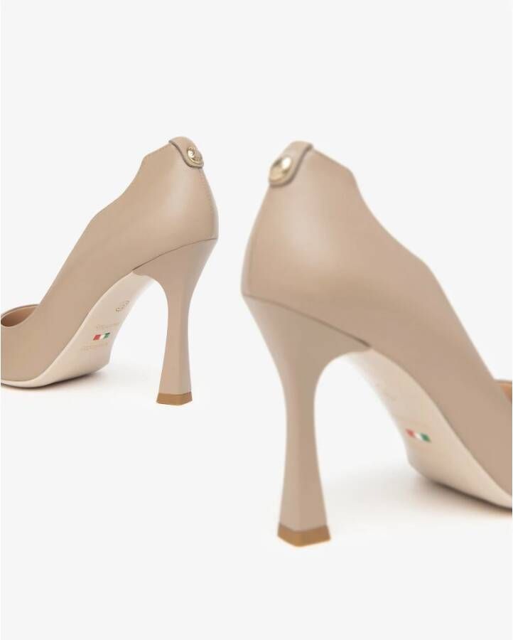 Nerogiardini Leren Damesschoenen Beige Dames