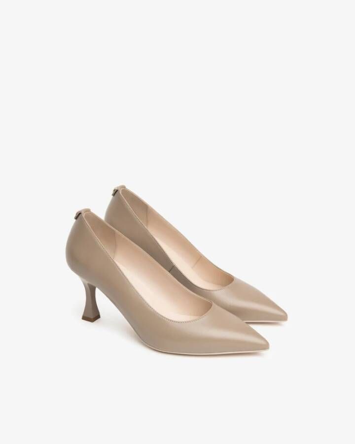 Nerogiardini Leren décolleté schoenen in tortora kleur Beige Dames