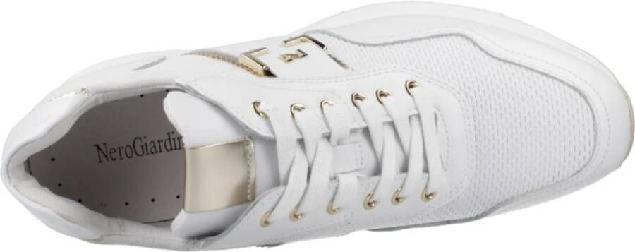 Nerogiardini Sneakers Beige White Dames