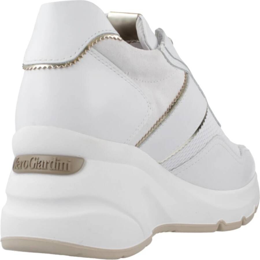 Nerogiardini Sneakers Beige White Dames