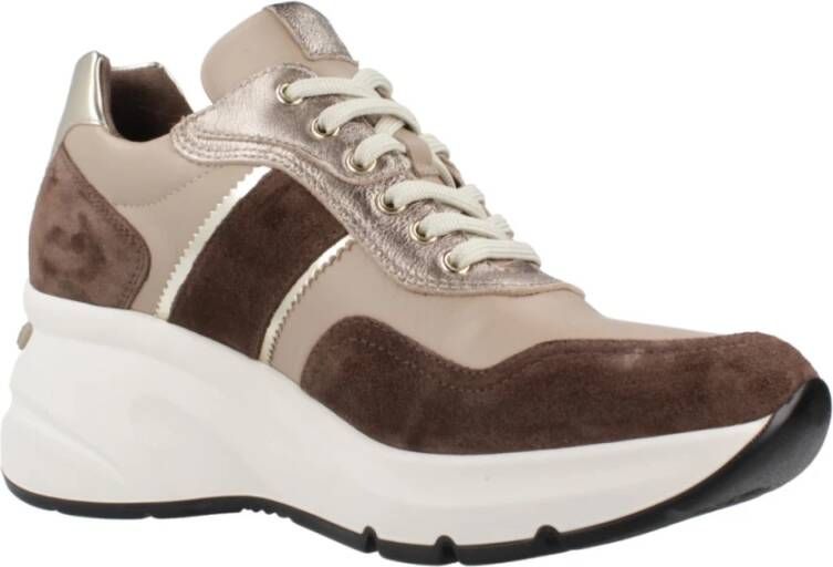 Nerogiardini Leren Damessneakers Comfort en Stijl Brown Dames