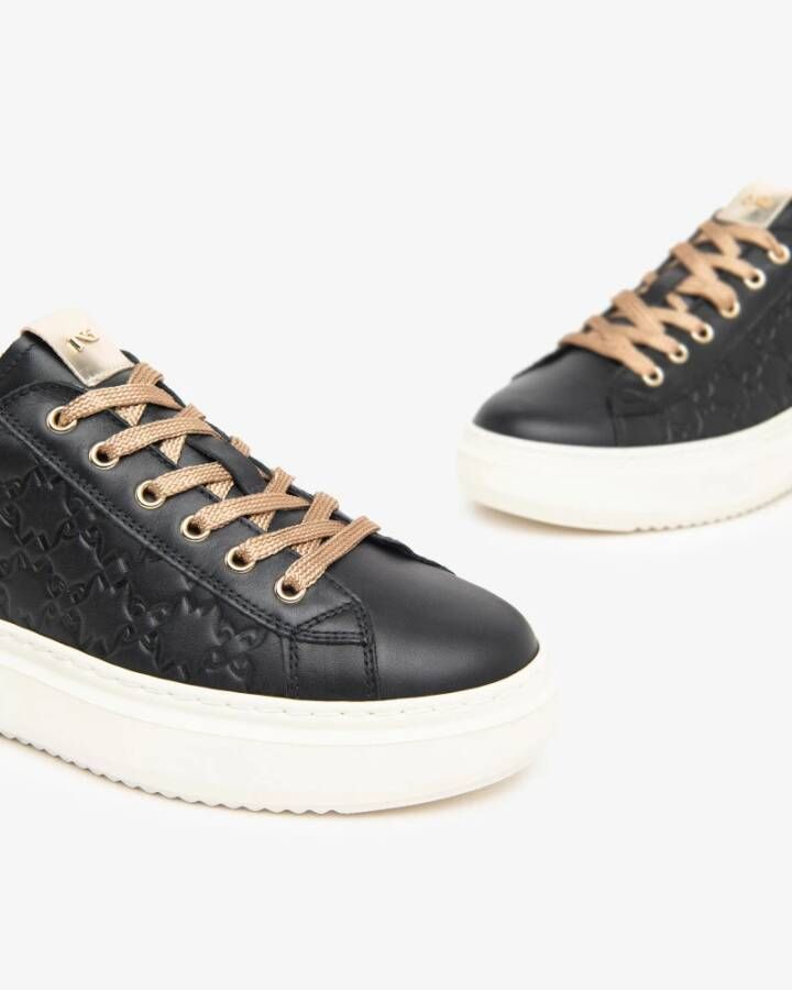 Nerogiardini Zwarte leren sneakers met logoprint Black Dames