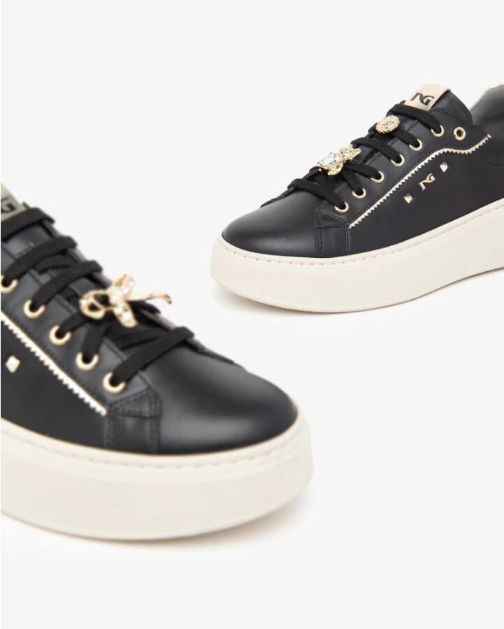 Nerogiardini Zwarte Sneakers Plat Black Dames