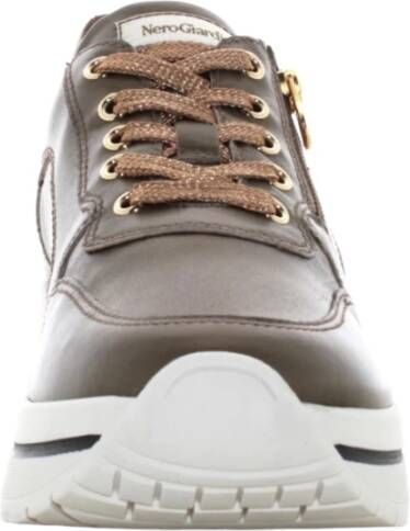 Nerogiardini Zwarte sneakers voor vrouwen Brown Dames