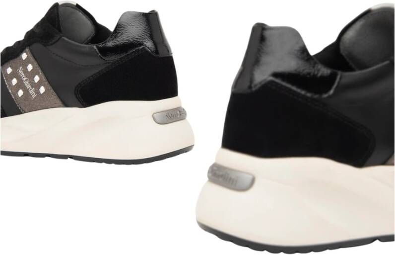 Nerogiardini Zwarte Vetersneaker met Stijlvol Ontwerp Black Dames