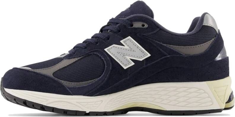 New Balance 2002 RCA Sneakers in Blauw Beige Blue Heren