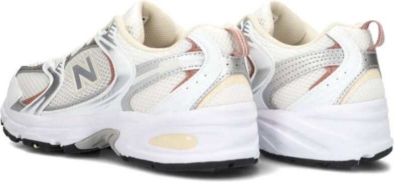 New Balance Beige Mr530 Sneakers White Dames