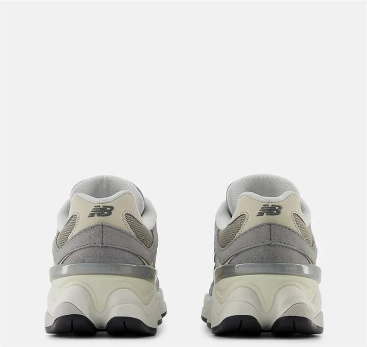 New Balance Futuristische 9060 Grijze Sneakers Gray Dames