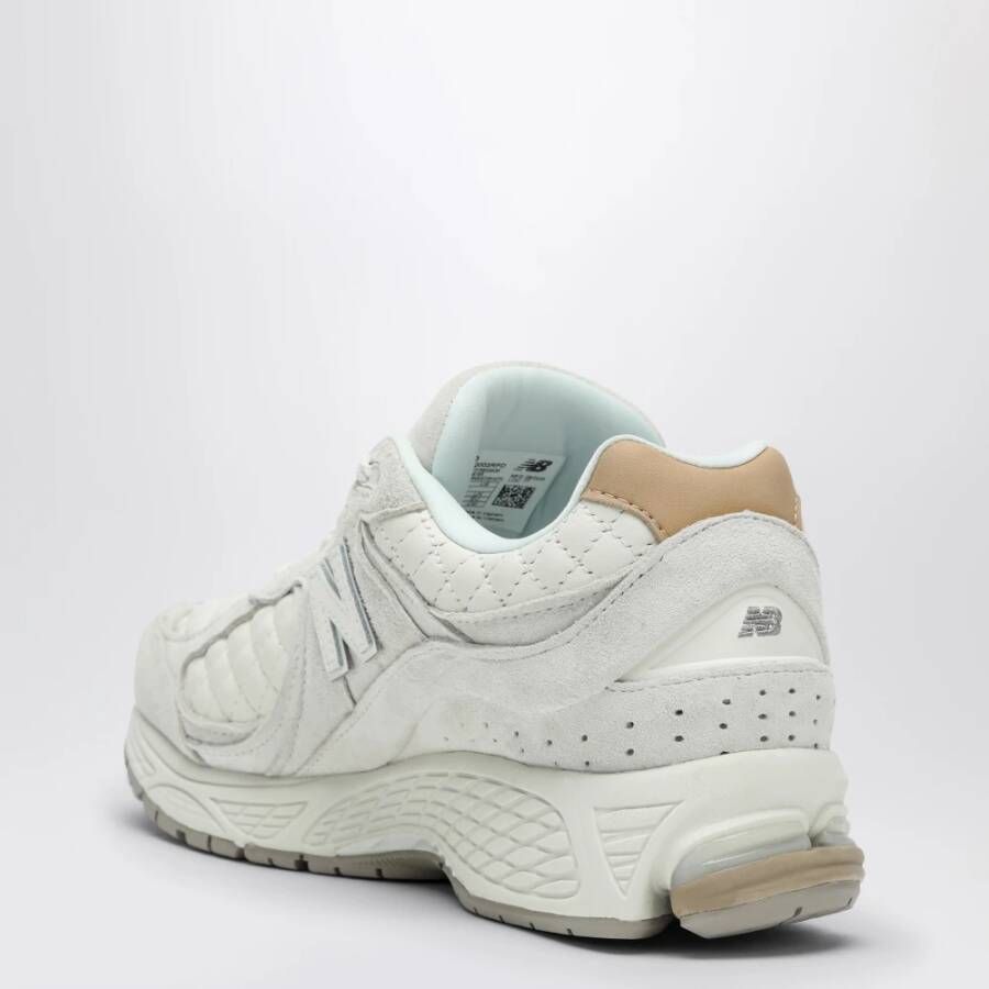 New Balance Gewatteerde Inzetstukken Lage Sneaker 2002 White Dames