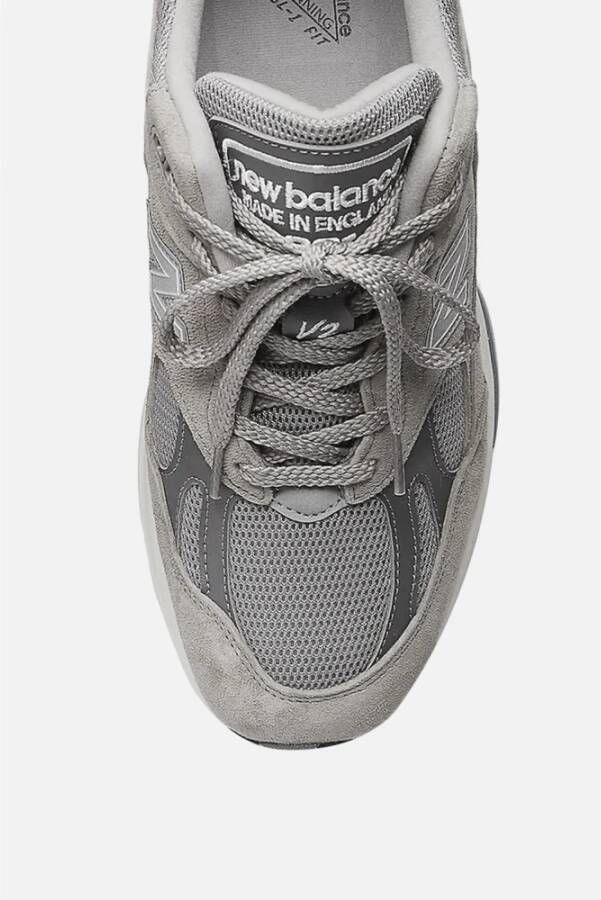 New Balance Grijze Mesh Lage Sneakers Reflecterende Details Gray Dames