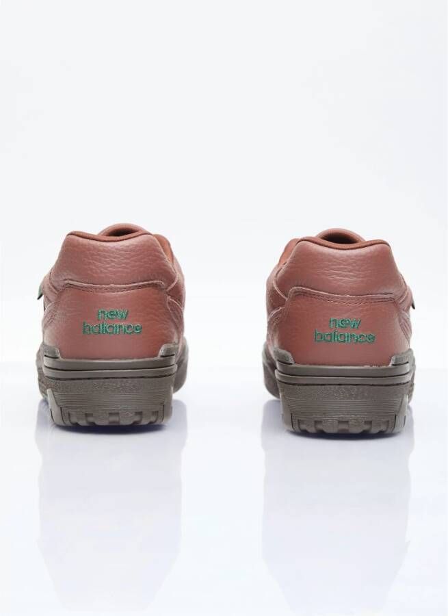 New Balance Leren Sneakers met Ingedrukt en Geborduurd Logo Brown Heren