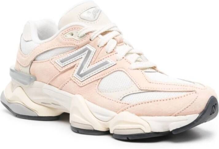 New Balance Perzikroze Sneakers Paneelontwerp Pink Dames