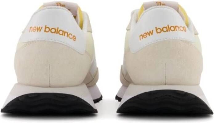 New Balance Hardloopschoenen uit de jaren 70 Retro hardloopschoenen Beige Multicolor Dames