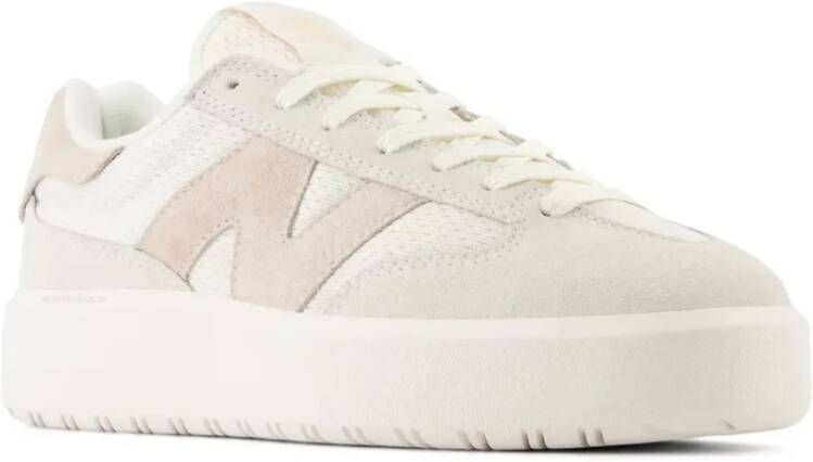 New Balance Roze Sneakers Leer Vetersluiting Beige Dames