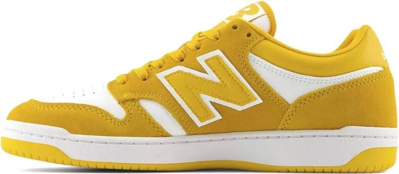 New Balance Gouden platte sneakers ge nspireerd door basketbal